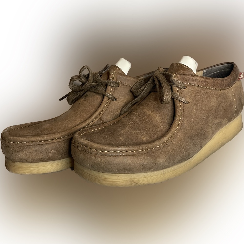 Clarks Brown Leather Wallabee - Men’s 8.5 - Crepe Soles in Good Condition